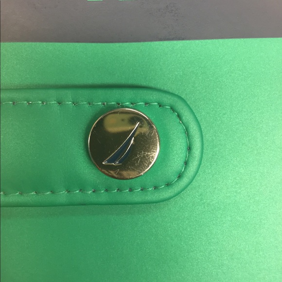 Nautica Multipocket Wallet - Picture 6 of 6